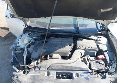 2017 Nissan Altima 2.5 Sr z USA, uszkodzony, nr VIN 1N4AL3AP8HC287631